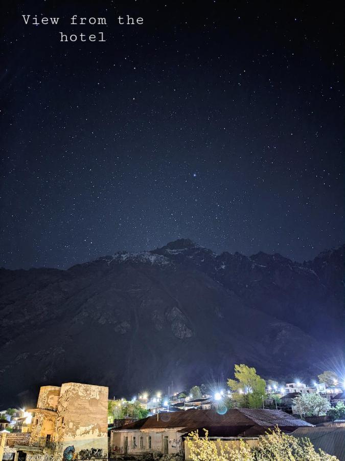 Mount Inn Kazbegi Eksteriør bilde